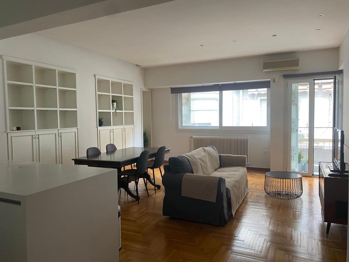 Apartment In Fancy Athenian Neighbourhood ภายนอก รูปภาพ